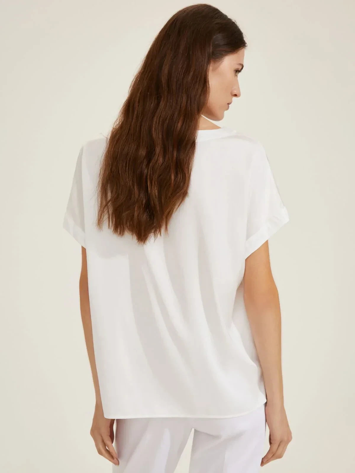 Γυναικεία Stretch σατέν μπλούζα - Λευκή