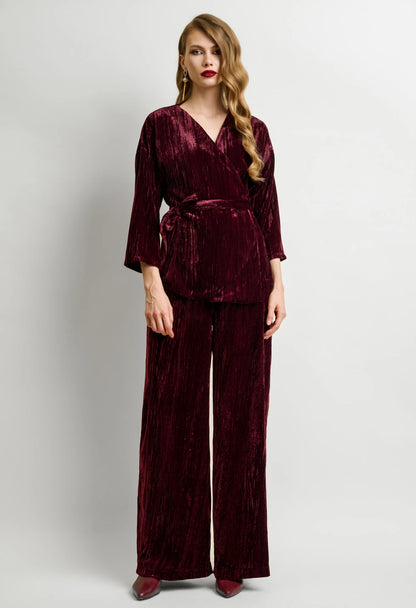 ΒΕΛΟΥΔΙΝΟ ΣΕΤ ΜΕ ΚΙΜΟΝΟ ΚΑΙ ΠΑΝΤΕΛΟΝΙ