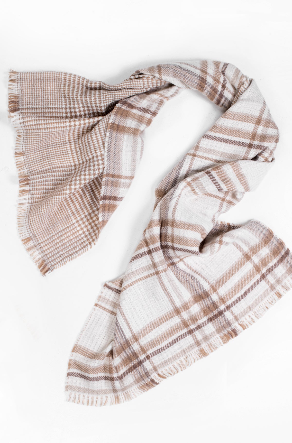 Γυναικείο Κασκόλ TOM TAILOR με κρόσσια καρό σχέδιο