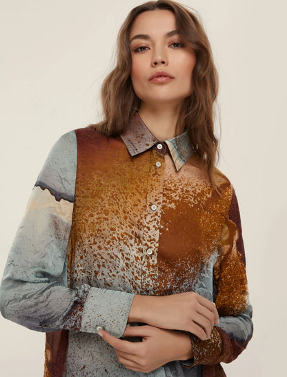 Γυναικείo Σατέν πουκάμισο με στάμπα - ΣΚΟΥΡΟ ΜΠΛΕ