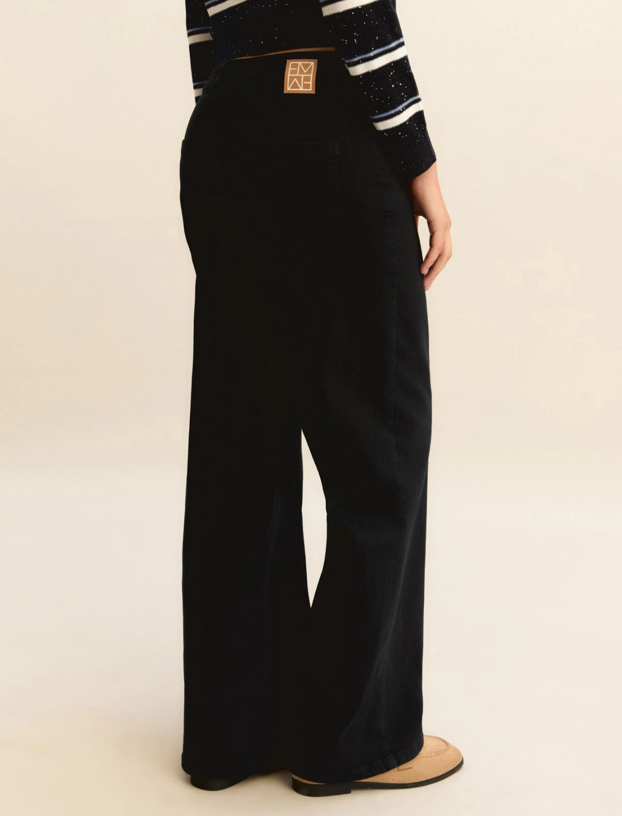 Γυναικείο παντελόνι γκαμπαρντίνας με 5 τσέπες σε ίσια γραμμή EMMHOBBY NAVY