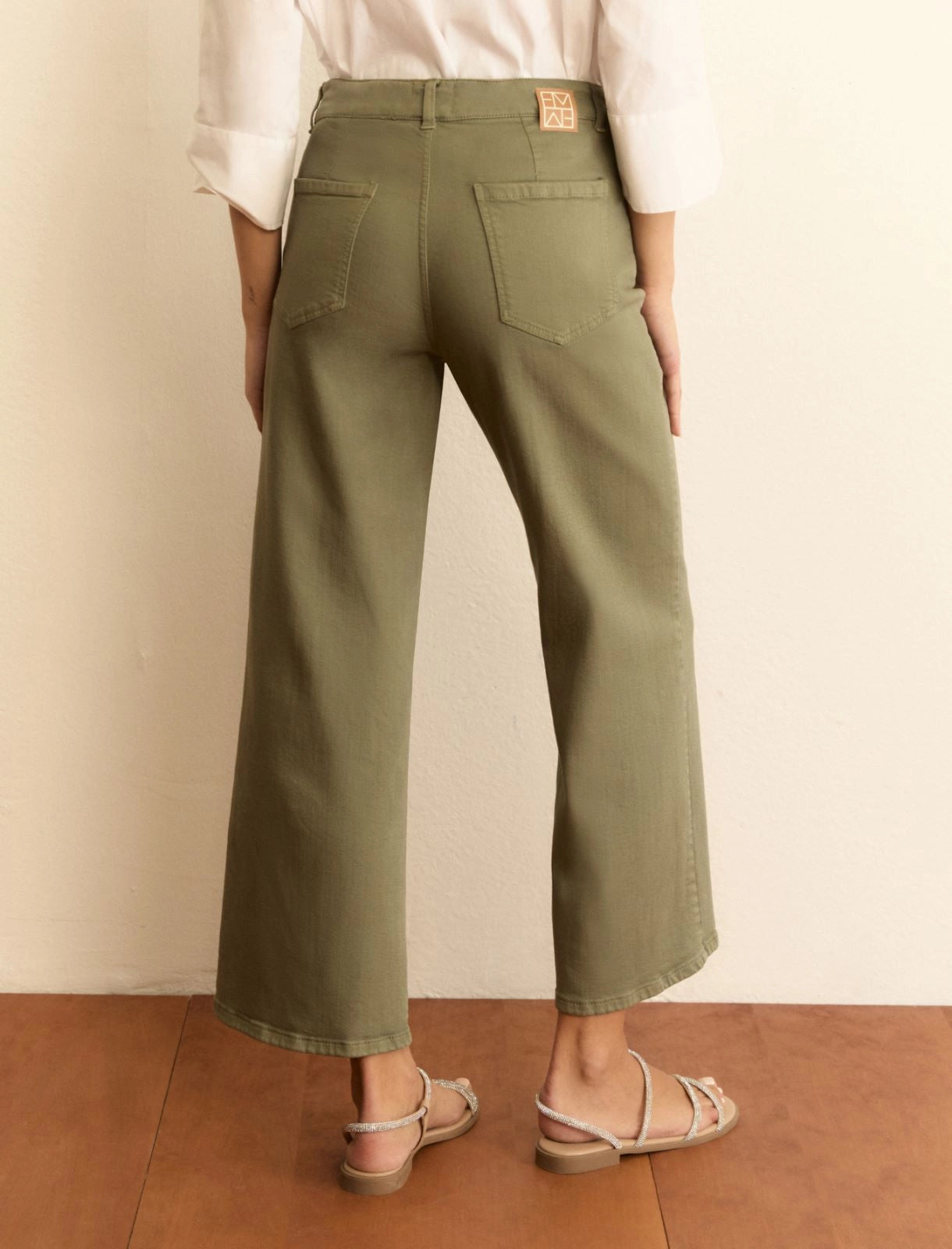 Γυναικείο παντελόνι γκαμπαρντίνας με 5 τσέπες σε ίσια γραμμή EMMHOBBY