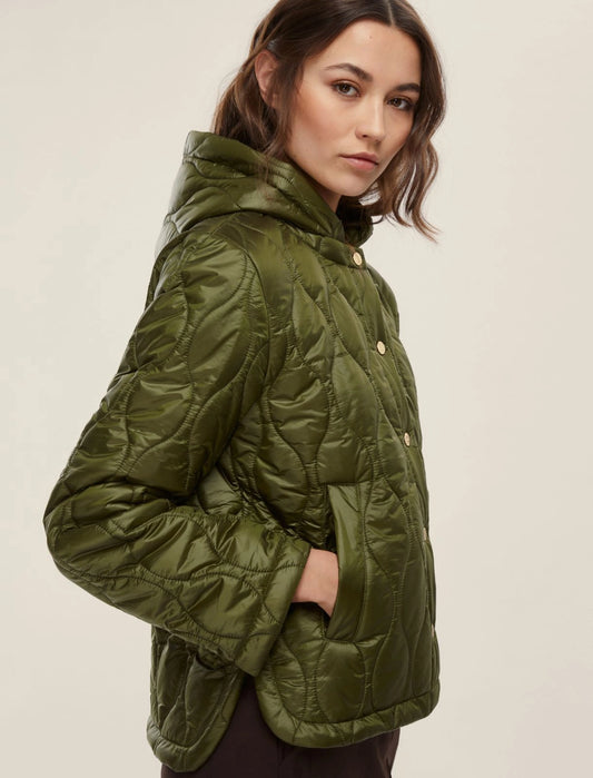 Γυναικείo Κοντό μπουφάν από αδιάβροχο καπιτονέ ύφασμα - ΠΡΑΣΙΝΟ
