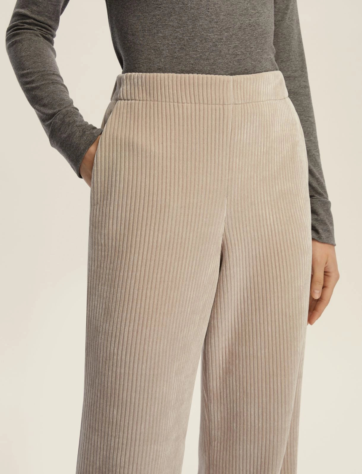 Γυναικείo Παντελόνι κοτλέ - ΕΚΡΟΥ