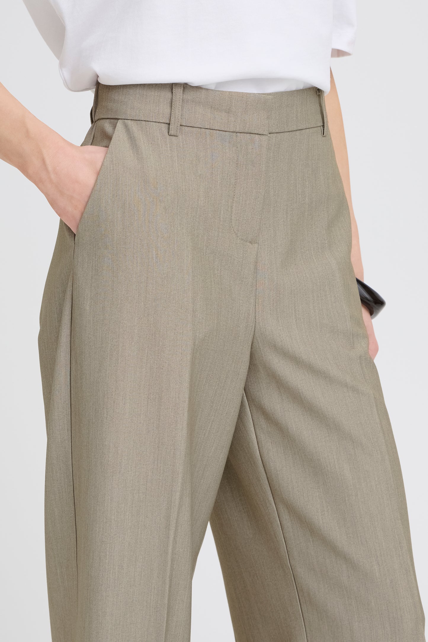 Γυναικείο Παντελόνι κοστουμιού-ανοικτό πράσινο