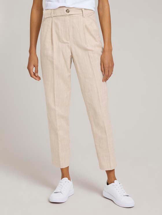 Παντελόνι με ζώνη